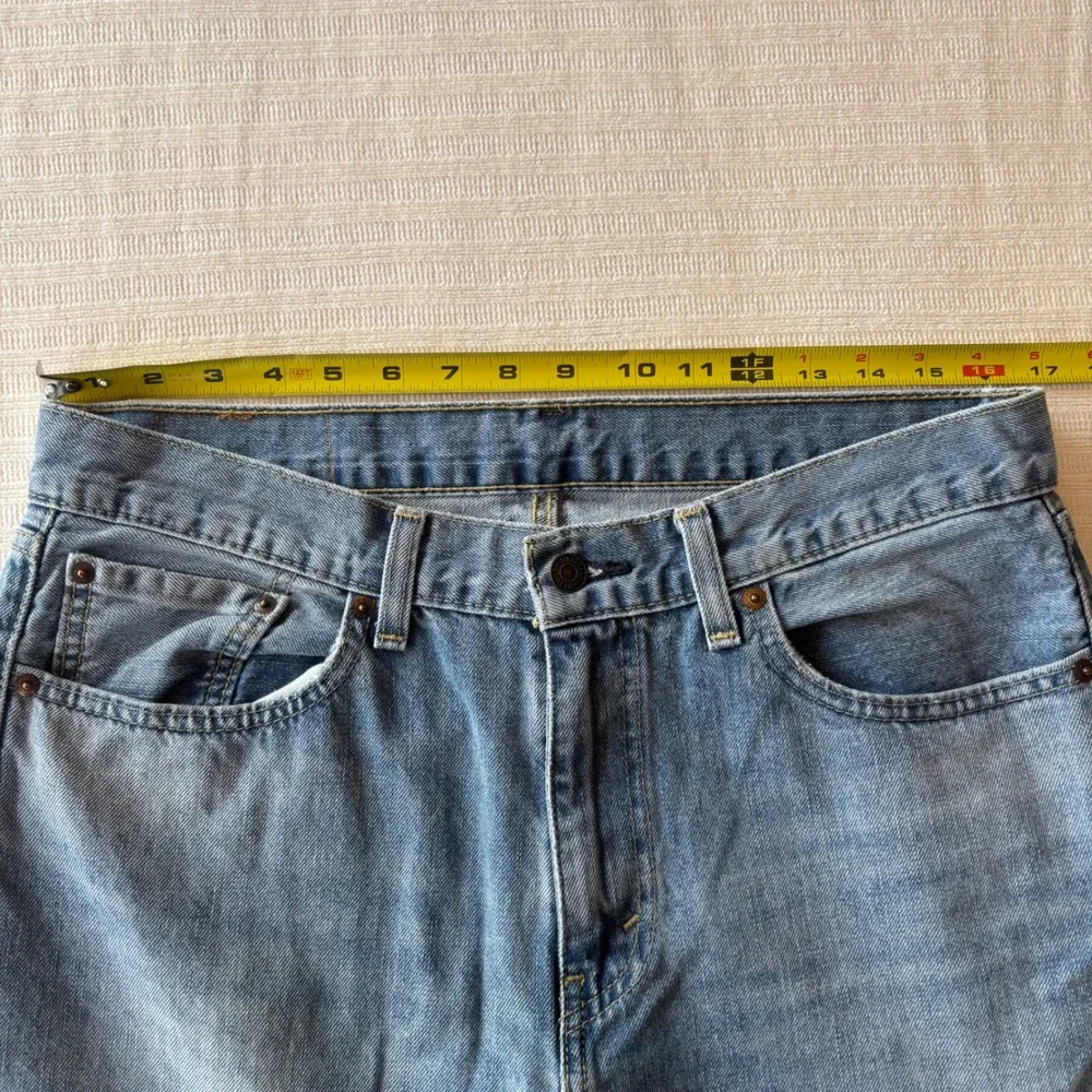 Levi Strauss‎ Men Light Wash Blue Straight Leg Denim Jeans 33x32